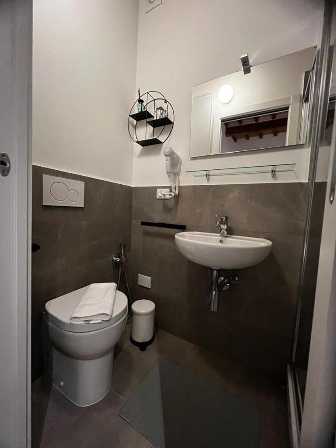 ピサ Casa Carducci 33 Bed & Breakfast エクステリア 写真
