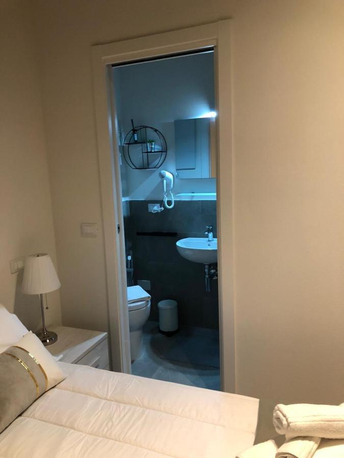 ピサ Casa Carducci 33 Bed & Breakfast エクステリア 写真