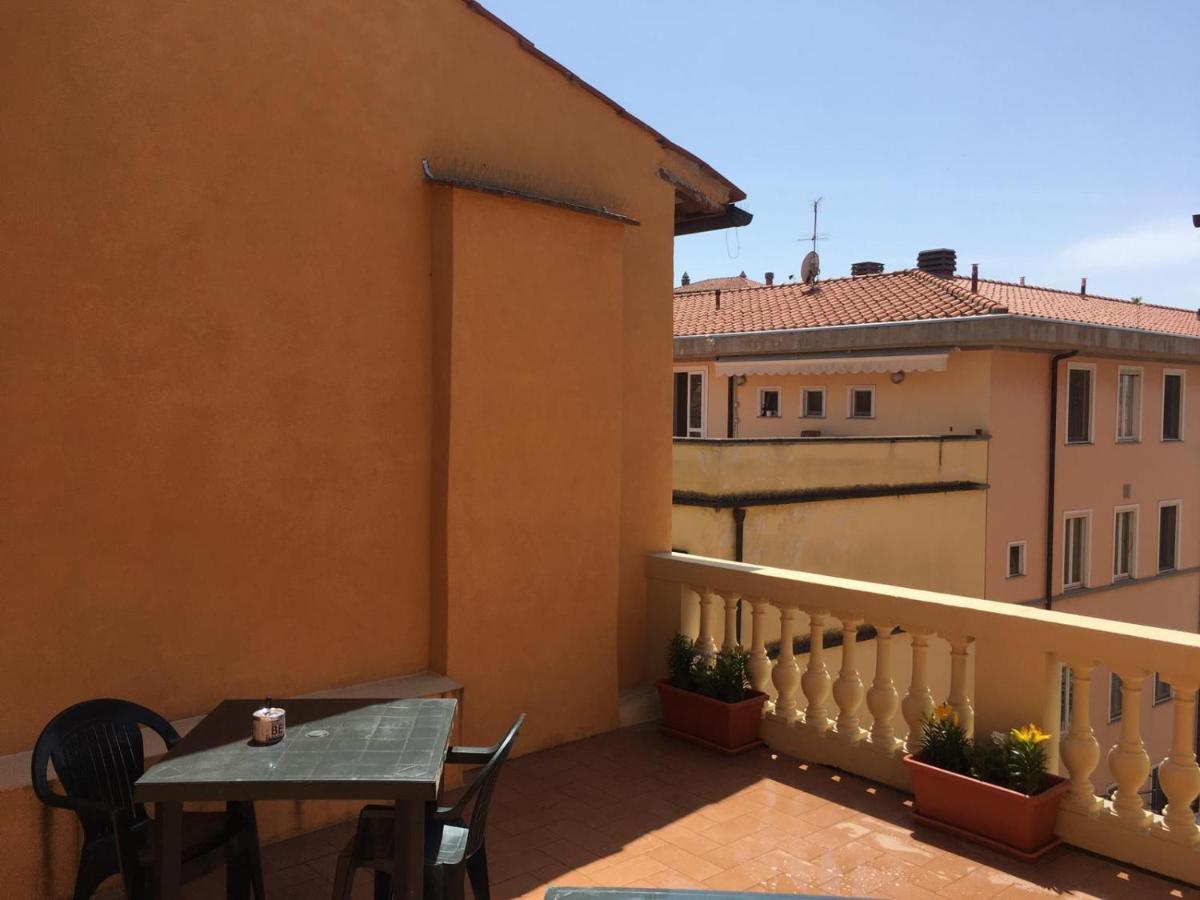 ピサ Casa Carducci 33 Bed & Breakfast エクステリア 写真