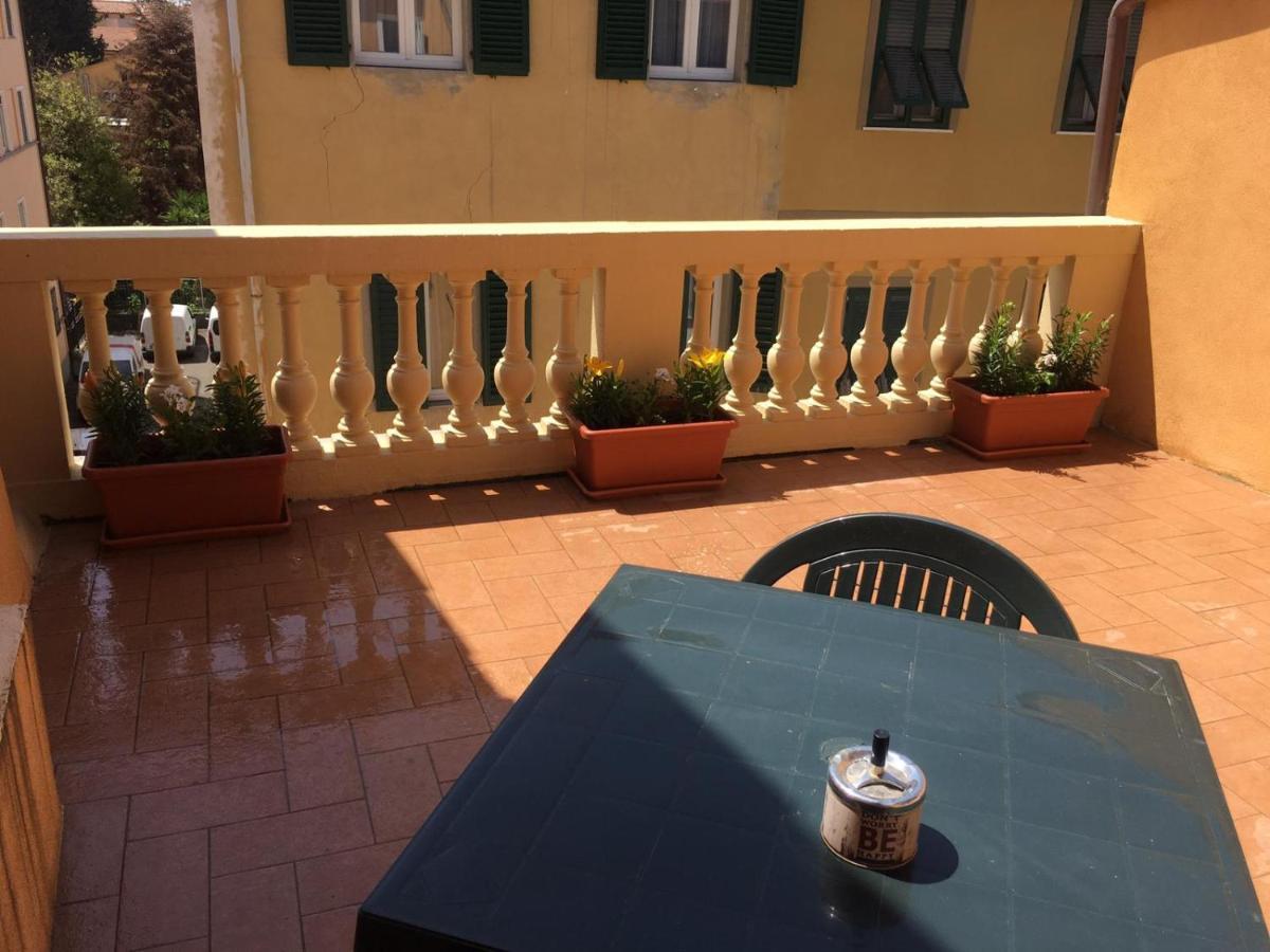 ピサ Casa Carducci 33 Bed & Breakfast エクステリア 写真
